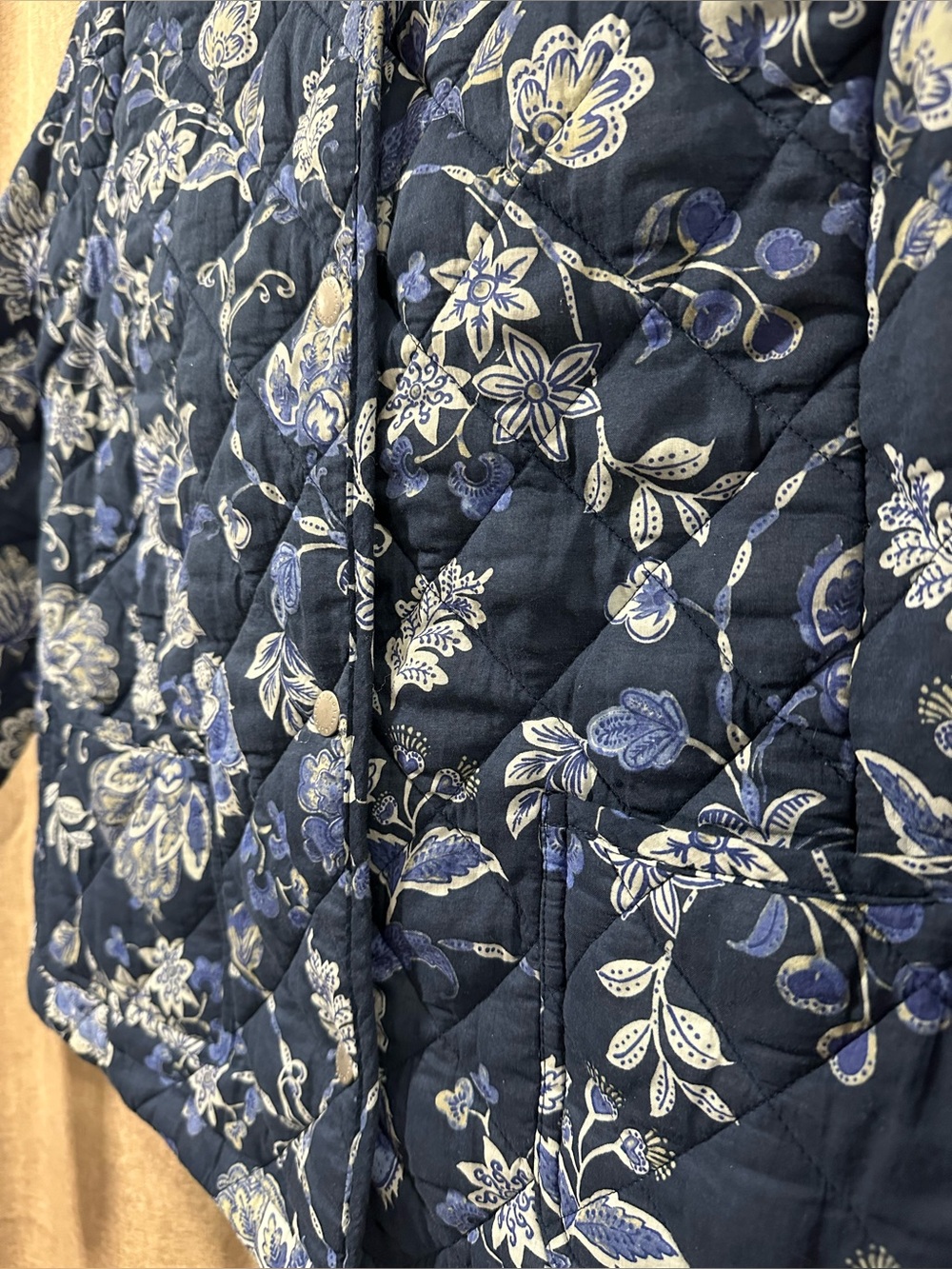 Quilted Floral Jacket Snap Front w/ Pockets Sz M Talbots Cottagecore Grannycore - Picture 6 of 8